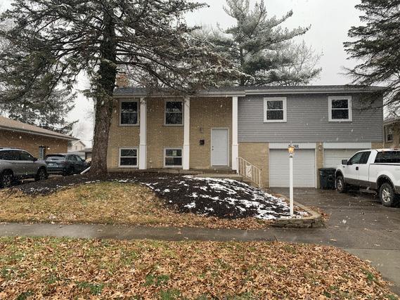 18325 Rose St., Lansing, IL 60438