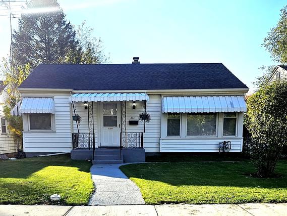 New Homes with a Master Bedroom on the 1st Floor That Attend Dirksen Junior High School: November 18th to November 24th
