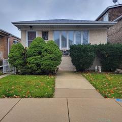 5939 W 64th St., Chicago, IL 60638