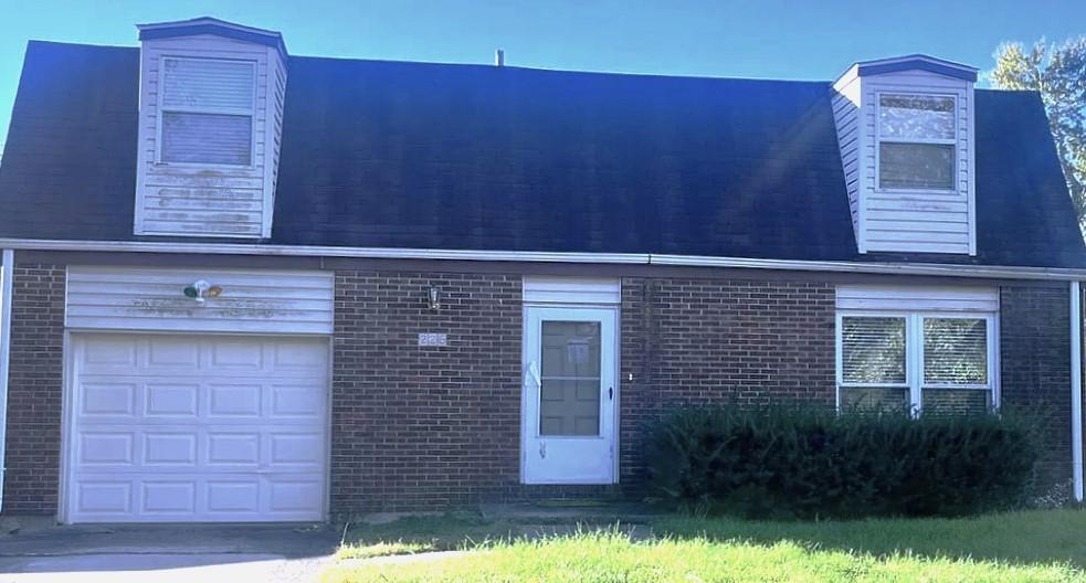 226 Elm Dr., Fairview Heights, IL 62208