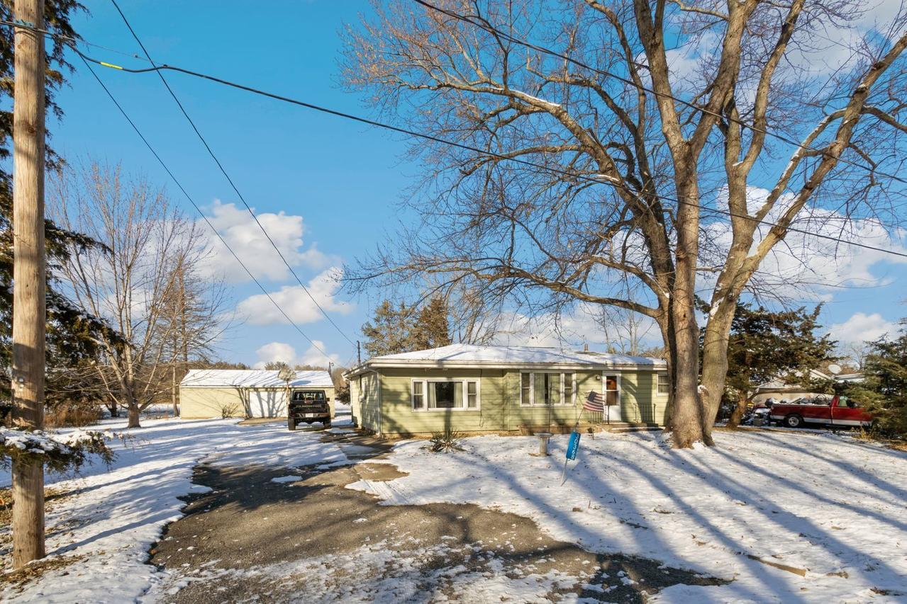 30368 Prairie St., Rock Falls, IL 61071