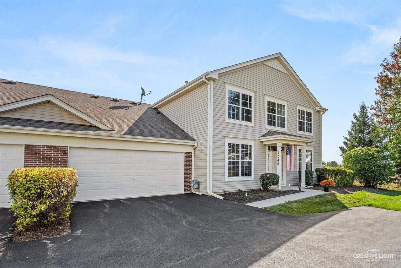 124 W Park Ave. #D, Sugar Grove, IL 60554