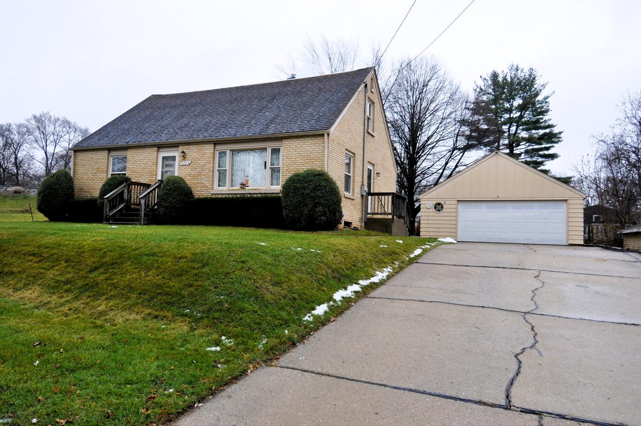 1729 Emmett Dr., Rockford, IL 61109