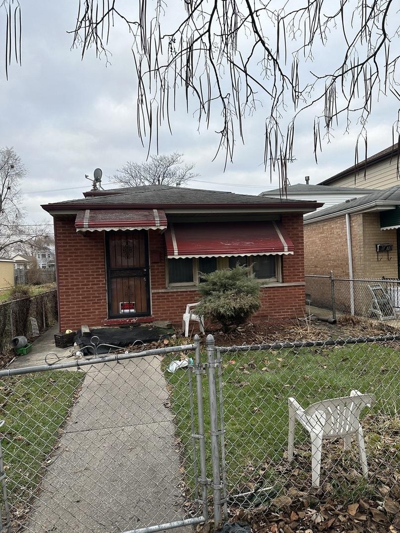 6840 S Evans Ave., Chicago, IL 60637