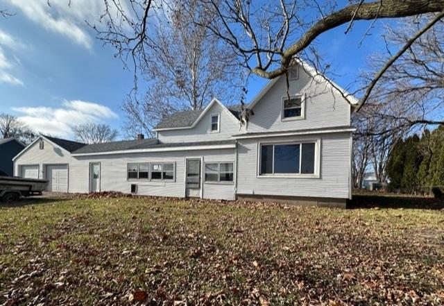 609 N Main St., Fithian, IL 61844