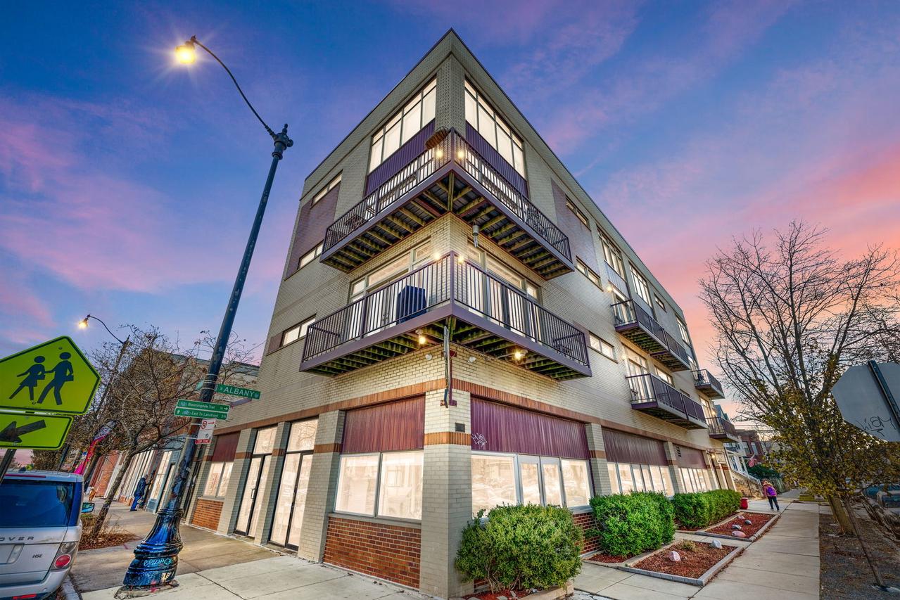 3069 W Armitage Ave. #1S, Chicago, IL 60647