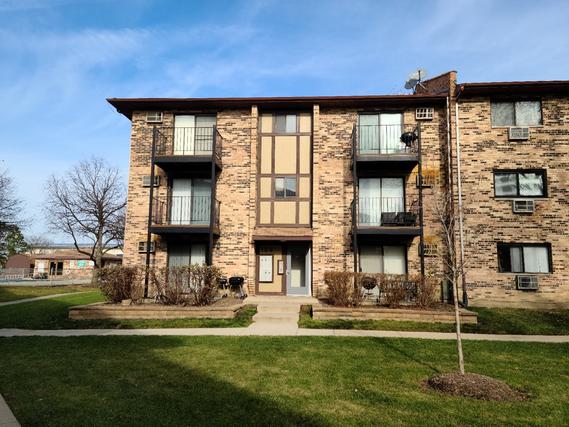 124 Klein Creek Ct. #3C, Carol Stream, IL 60188