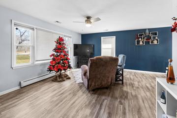 1705 Kedron Blvd., Zion, IL 60099