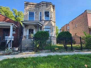 6627 S Maryland Ave., Chicago, IL 60637