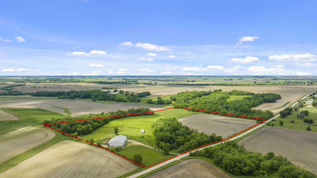 10045 W Edgewood Rd., Polo, IL 61064