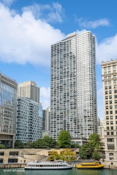 405 N Wabash Ave. #207, Chicago, IL 60611