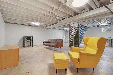 1326 Walnut St., Waukegan, IL 60085