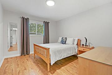 1326 Walnut St., Waukegan, IL 60085