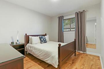 1326 Walnut St., Waukegan, IL 60085