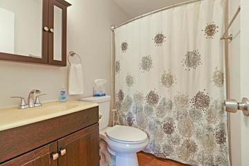 1326 Walnut St., Waukegan, IL 60085