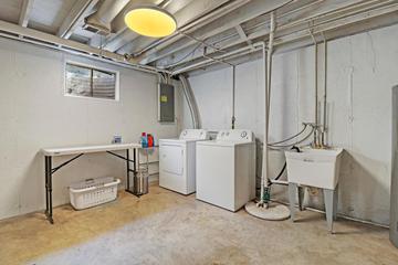 1326 Walnut St., Waukegan, IL 60085