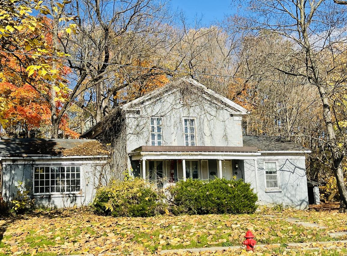 896 E Bluff St., Marseilles, IL 61341