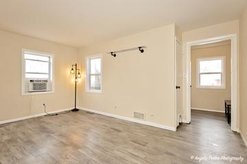 505 W Highland Ter., Round Lake Beach, IL 60073