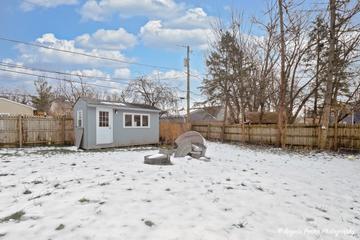 505 W Highland Ter., Round Lake Beach, IL 60073