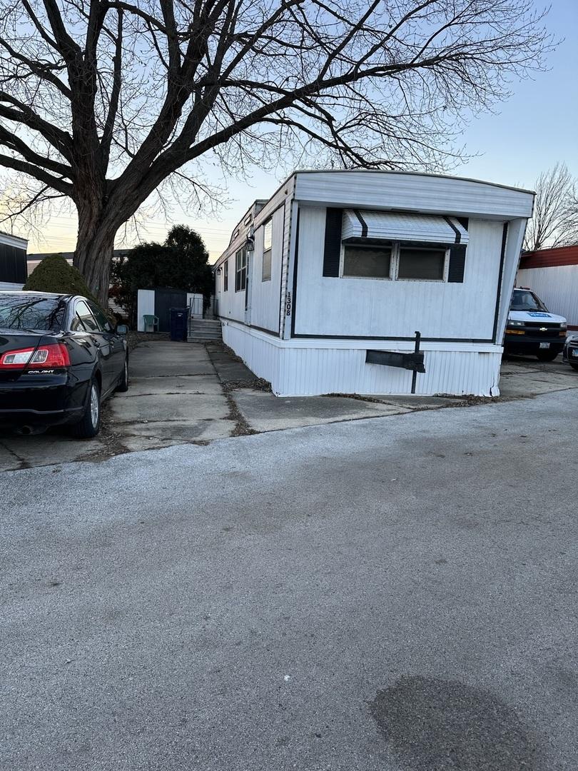 8800 S Harlem Ave. #1514, Bridgeview, IL 60455