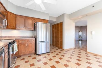5500 W 115th St. #303, Oak Lawn, IL 60453