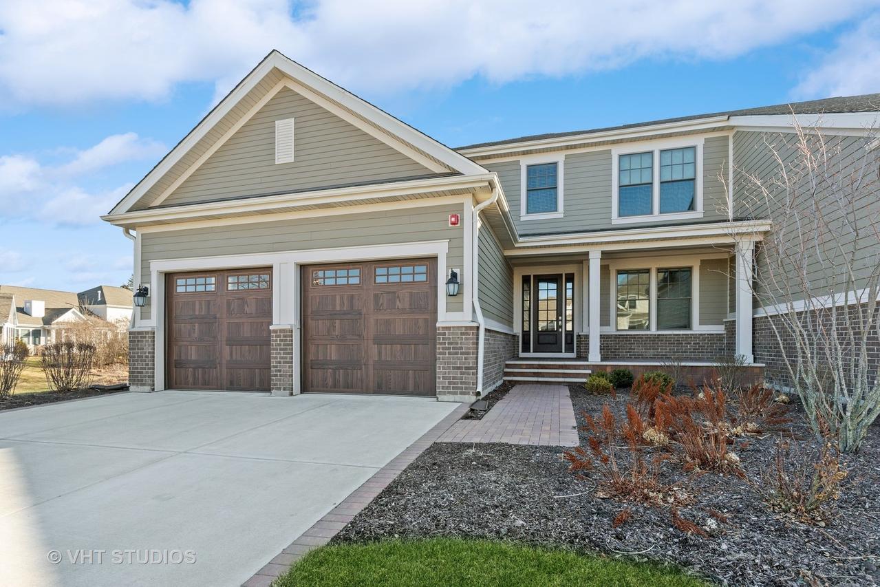1800 Westbridge Cir., Lake Forest, IL 60045