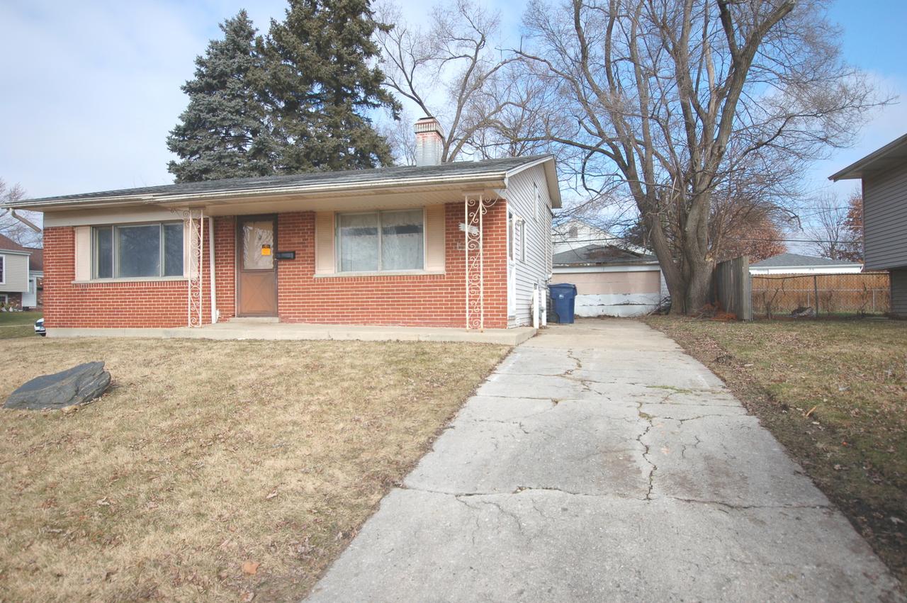 178 E Montana Ave., Glendale Heights, IL 60139