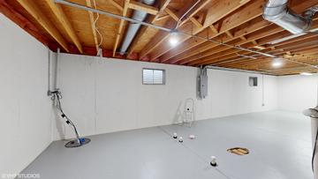 1027 S West Ave., Waukegan, IL 60085