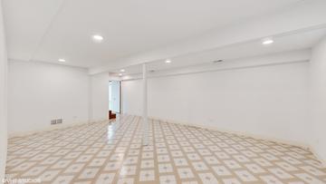 1027 S West Ave., Waukegan, IL 60085