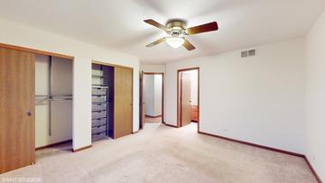1027 S West Ave., Waukegan, IL 60085