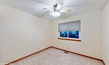 1027 S West Ave., Waukegan, IL 60085