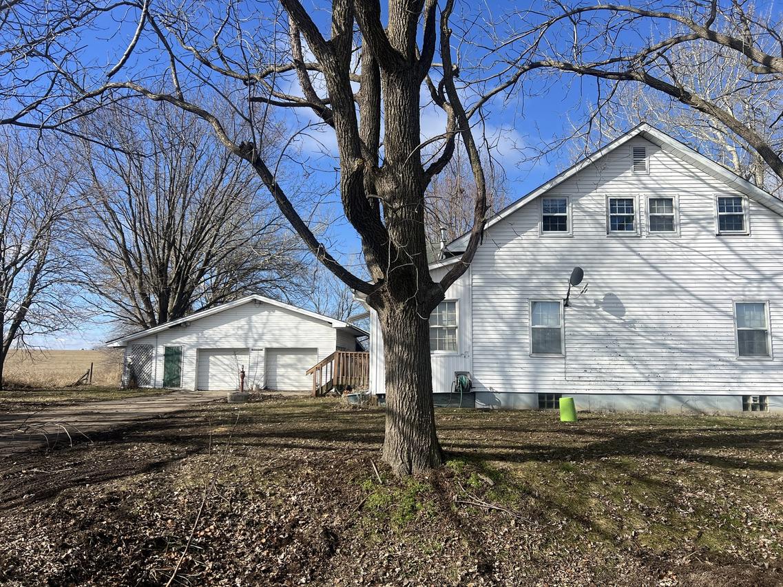 8282 N Afolkey Rd., Dakota, IL 61018