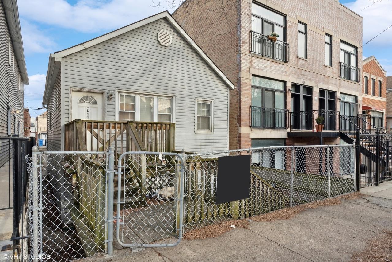 2611 S Lowe Ave., Chicago, IL 60616