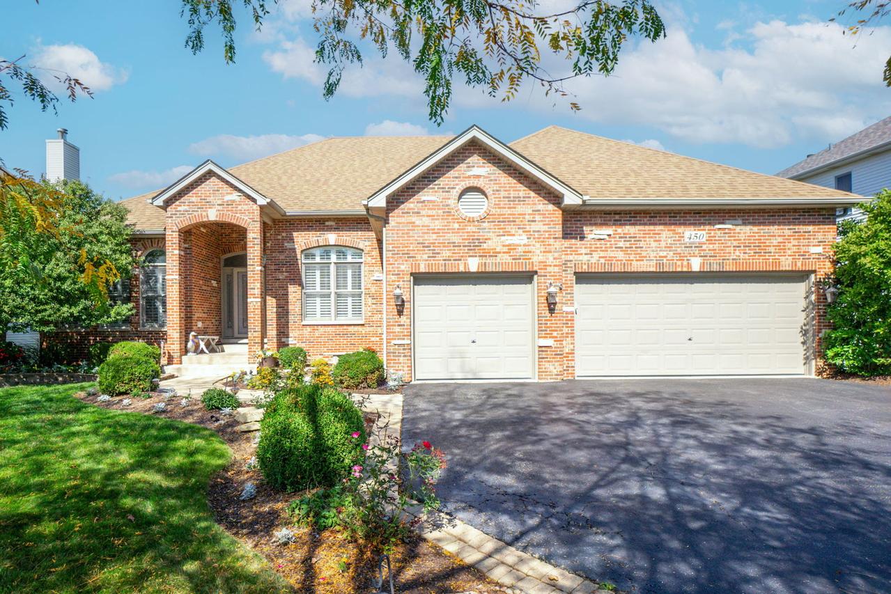 450 Sudbury Cir., Oswego, IL 60543