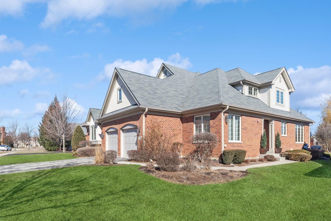 2138 Apple Hill Ln., Buffalo Grove, IL 60089