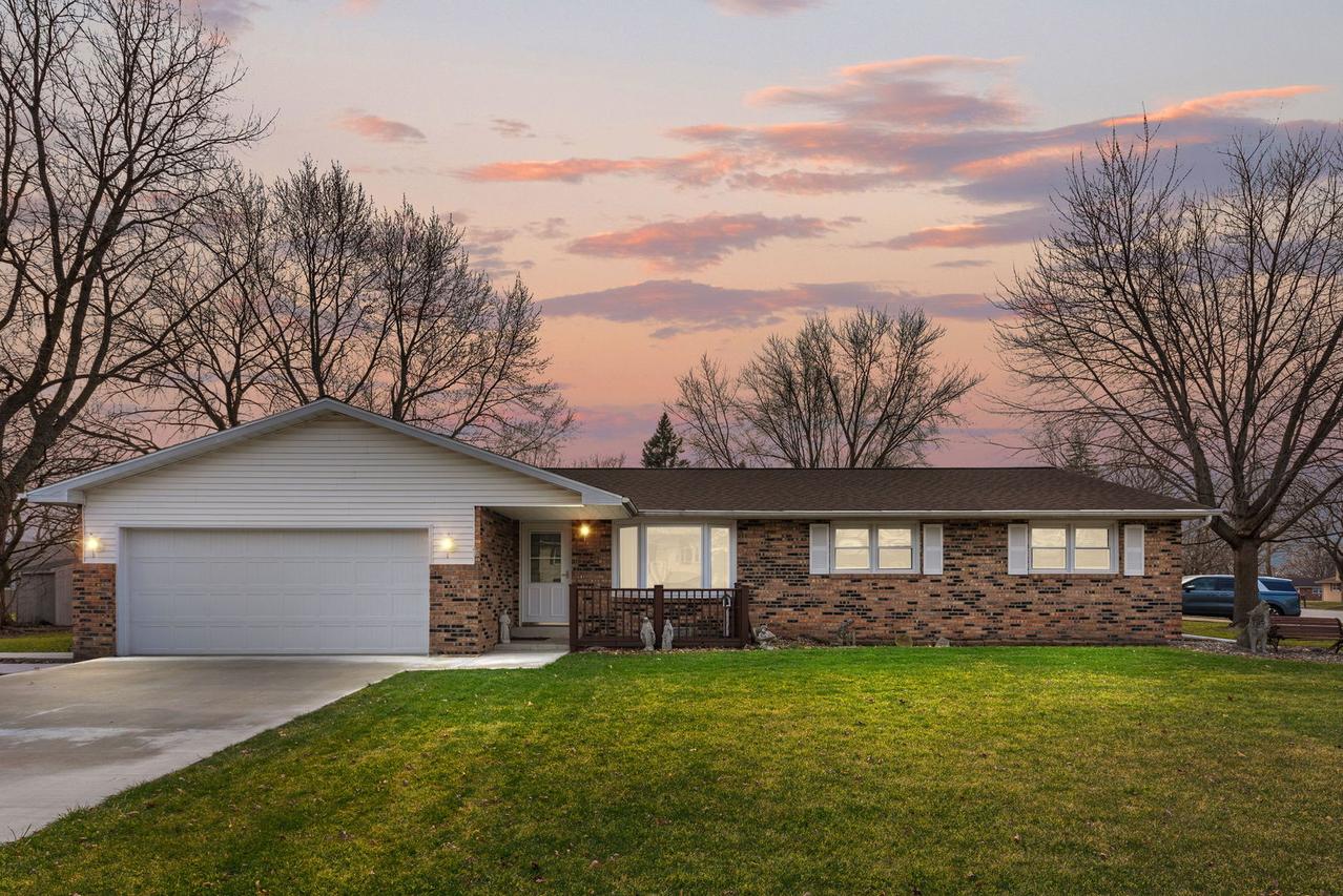 570 Concord Pl., Bourbonnais, IL 60914