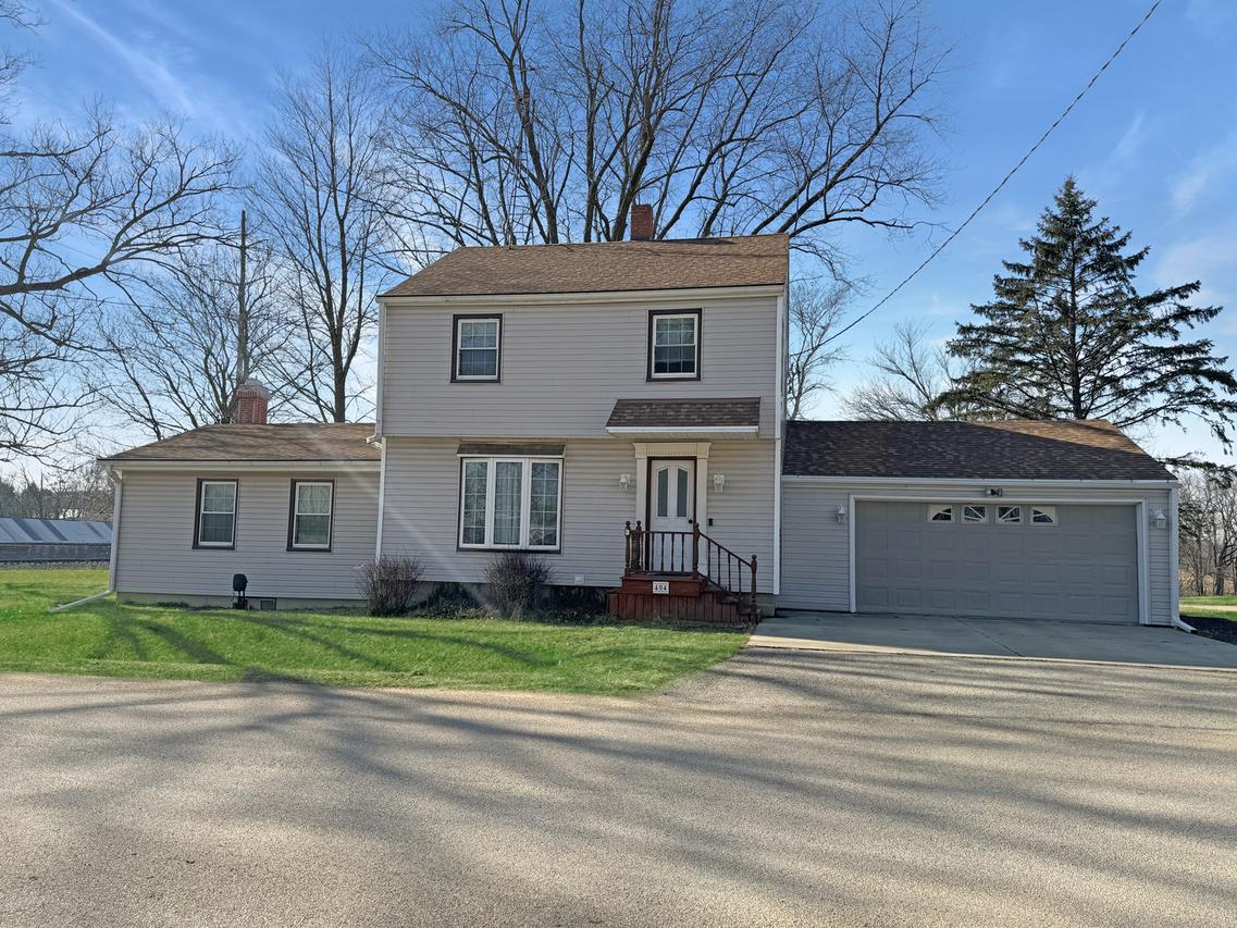 404 N Bridge St., Eleroy, IL 61027