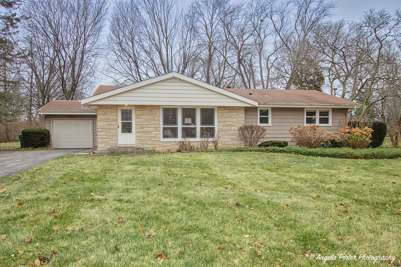 5046 Glendale Dr., Gurnee, IL 60031