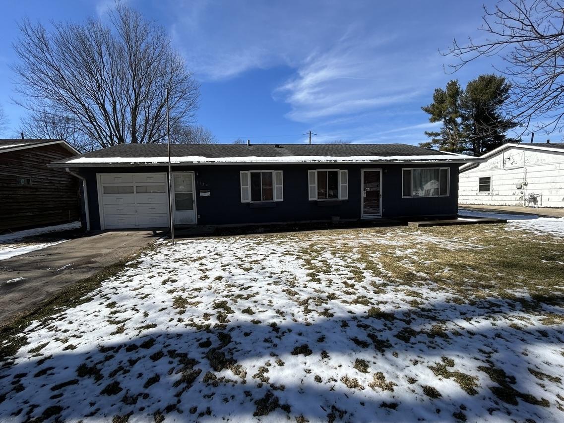 1124 Saratoga Dr., Danville, IL 61832