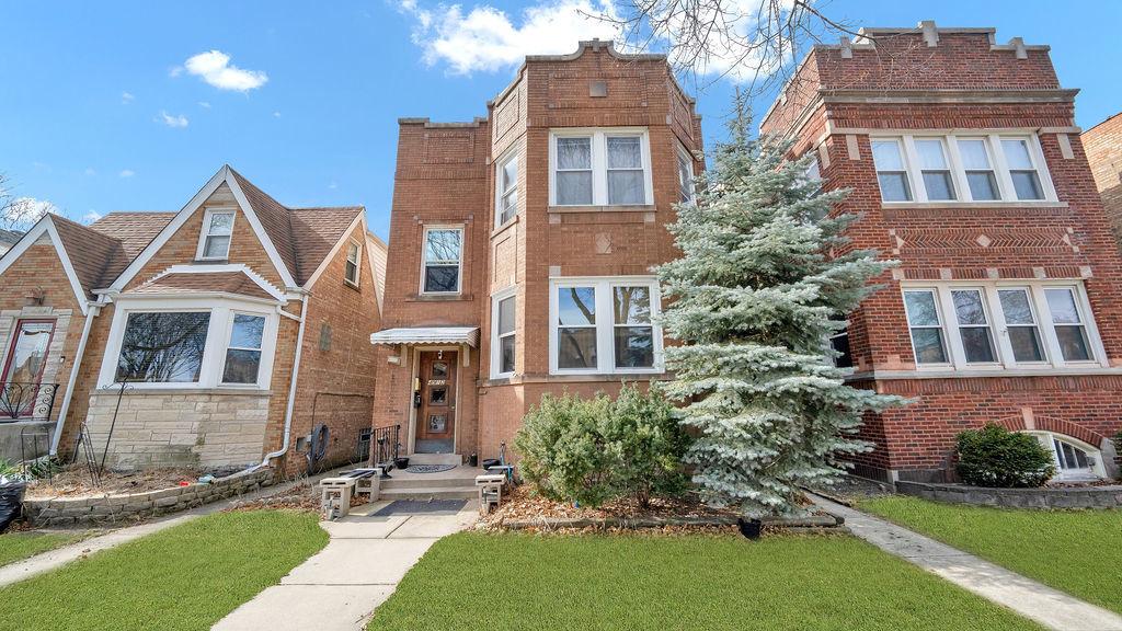 [Address Hidden by Seller], Chicago, IL 60630