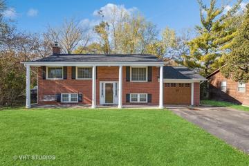 7515 Manor Rd., Crystal Lake, IL 60014