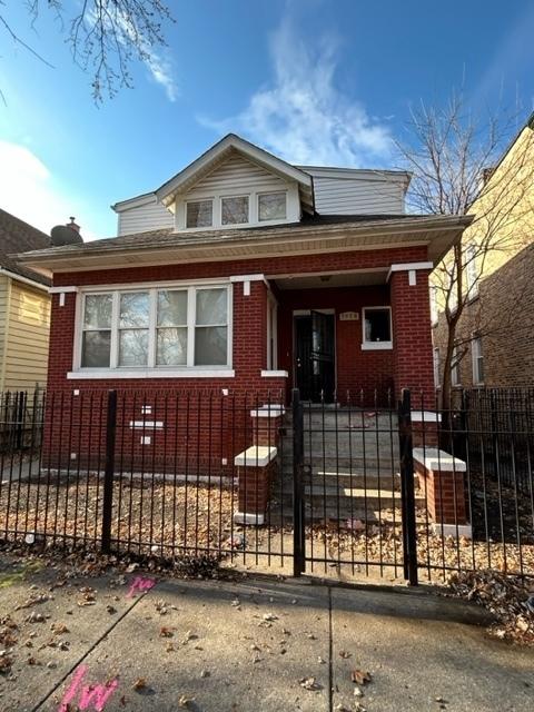 7528 S Saint Lawrence Ave., Chicago, IL 60619