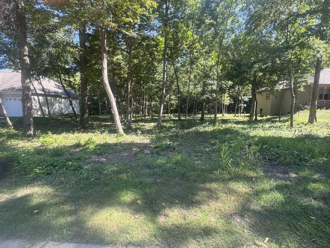 1108 Oakview Ln., Genoa, IL 60135