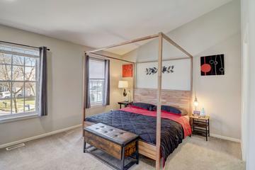 53 Knightsbridge Ct., Mundelein, IL 60060