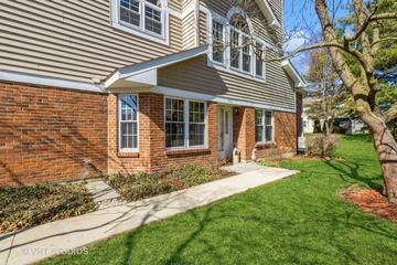 822 W Happfield Dr., Arlington Heights, IL 60004