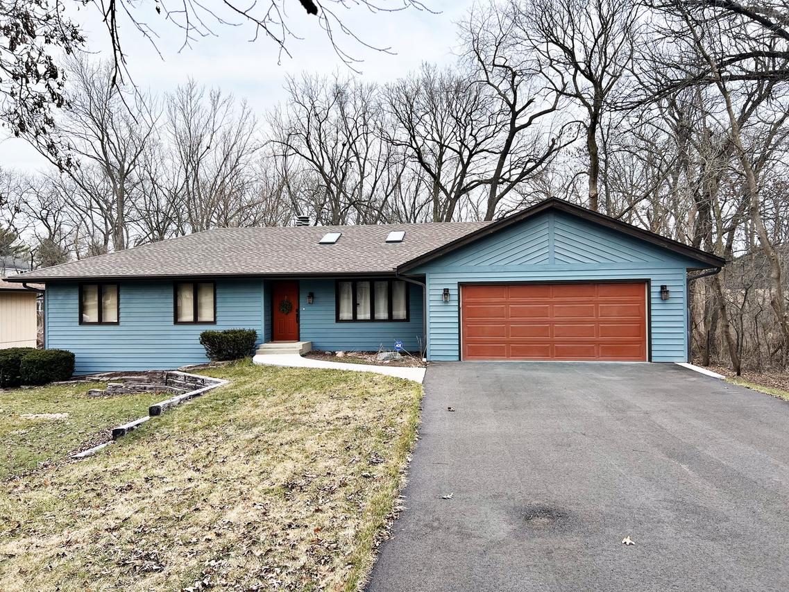 3874 Barley Ridge Tr., Cherry Valley, IL 61016