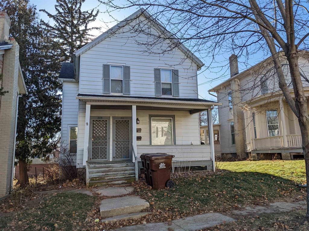511-511.5 W Pleasant St., Freeport, IL 61032
