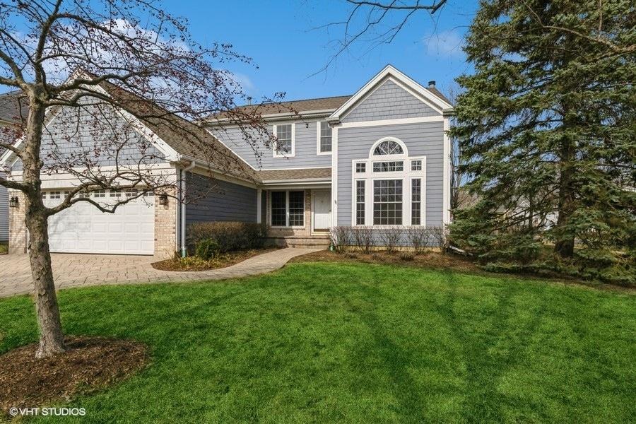 407 Cambridge Dr., Grayslake, IL 60030