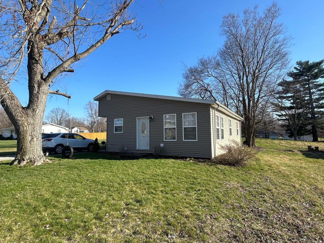 408 W Lakeview Ave., Danville, IL 61832