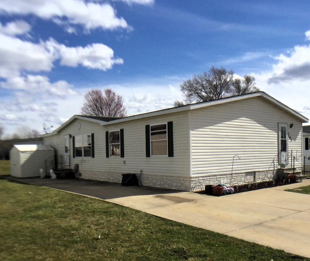 1102 Autumn Cir., Belvidere, IL 61008